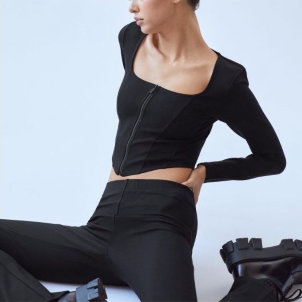 Sunday Best Maverick Zip-Up Long Sleeve Top – Black – Size M – NWT